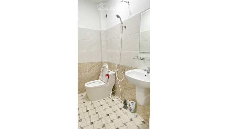 Bán nhà 2 tầng Lâm Văn Bền 4m x 9m - 3,6 tỉ