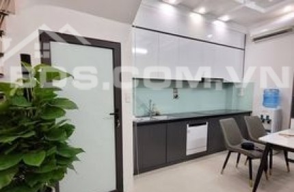 Nhà quá rẻ siêu phẩm Quan Nhân - Nhà thông các hướng - Full nội thất chỉ việc sách vali đến ở.