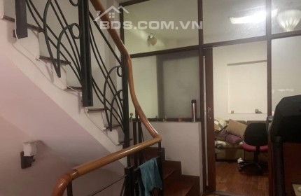 Bán nhà HXH Nguyễn Trọng Tuyển, Tân Bình. 4.2 x 20.5. 5 Tầng. HĐ 32tr/thg. Giá bán 15.9 tỷ TL.