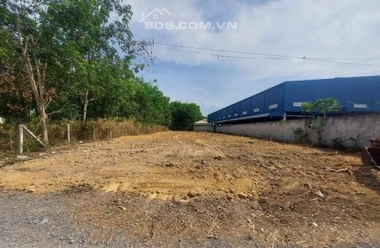 BÁN NHANH 10X40=400M2 ĐẤT THỔ CƯ Ở TRONG THỊ XÃ, MẶT TIỀN QUỐC LỘ VÀO. GIÁ 195TR