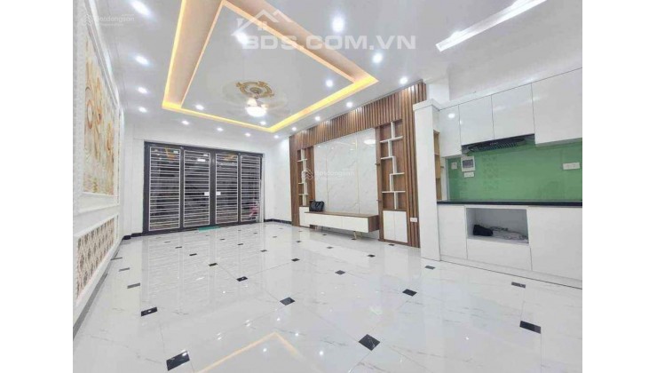 Bán Gấp Căn Hộ Góc VIP 80m2 tại Kiến Hưng ,Hà Đông , nội thất cực đẹp , khu mới mặt đường