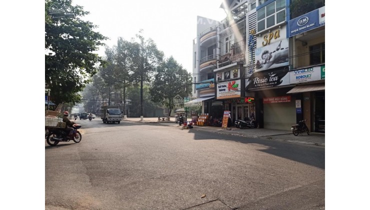 Bán nhà MT đường 19 khu Coopmart Tên Lửa, DT 4,5x15m, 1T3L giá 16 tỷ. LH 0938 703 545