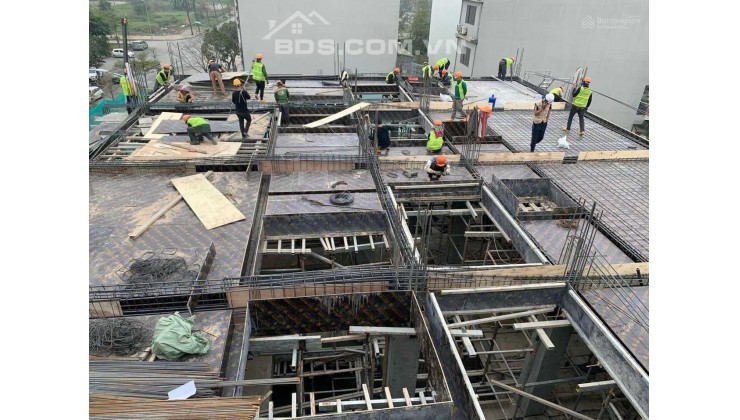 Nhỉnh 6 tỷ có căn Biệt Thự Liền Kề, 100m2, khu vực đông dân, giao thông thuận tiện.