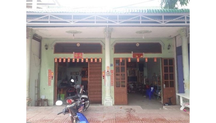 Cần Bán Nhà Đôi Mặt Tiền Chính Chủ 171,8m2 Nguyễn Tất Thành Định Quán Đồng Nai