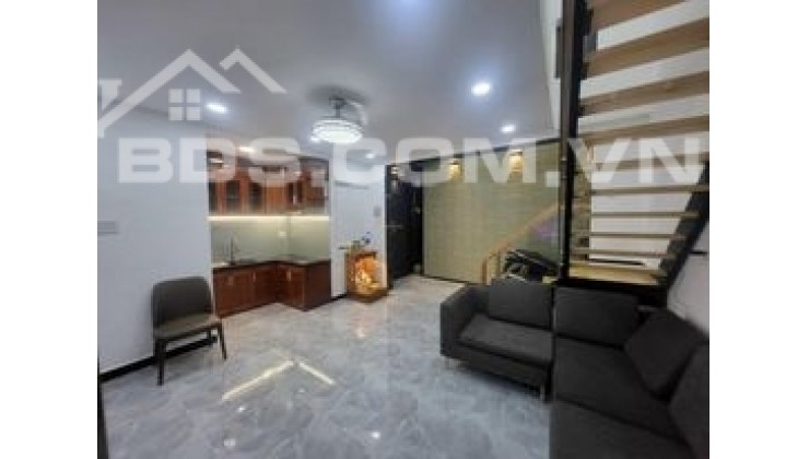 CẦN BÁN GẤP NHÀ HẺM ĐƯỜNG LÊ HỒNG PHONG QUẬN 10 GIÁ 4 TỶ5