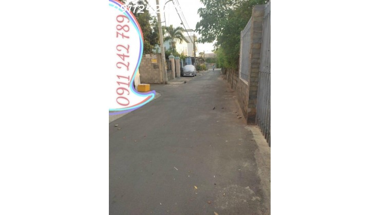 GẤP > GẤP: BÁN GẤP NHÀ 3 TẦNG 3PN 4WC HOÀN CÔNG -  XE HƠI ĐẬU CỬA 24/24 GẦN CHỢ THỦ ĐỨC, ĐẶNG VĂN BI - GIÁ CỰC RẺ