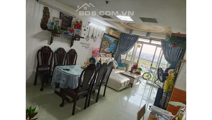 Chính chủ bán Căn Hộ 2PN tại Chung cư Vĩnh Tường, Quận Bình Tân, Full nội thất