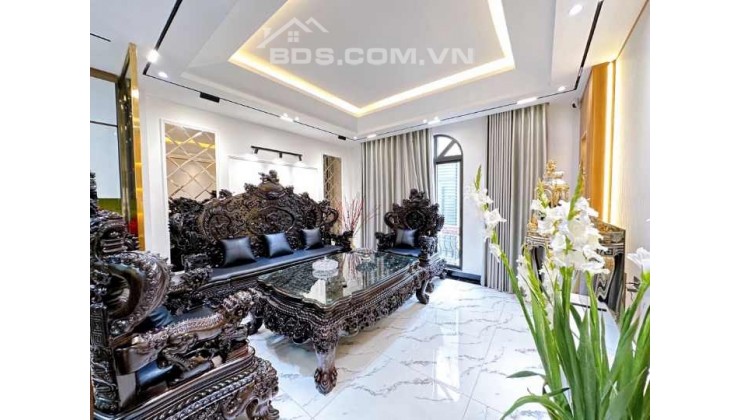 BÁN NHÀ PHÂN LÔ – 6 TẦNG NGUYỄN VĂN CỪ, Ô TÔ TRÁNH, DT: 65M, GIÁ : 15,9 TỶ