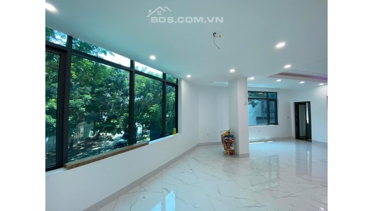 LK Lô góc Mậu Lương Kiến Hưng 50m2, 4m tiền thang máy xịn, nhà đẹp ở luôn, nhỉnh 10 tỷ.