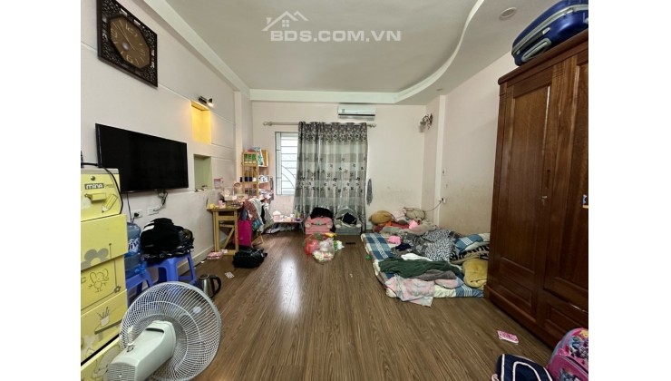 Bán nhà 5 tầng Minh Khai, Hai Bà Trưng, ngõ sát ô tô,, 28m2, giá bán 3.5 tỷ