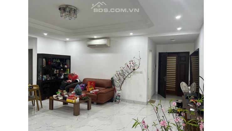 Chính chủ bán gấp căn chung cư 29T2 N05, view đẹp, giá tốt