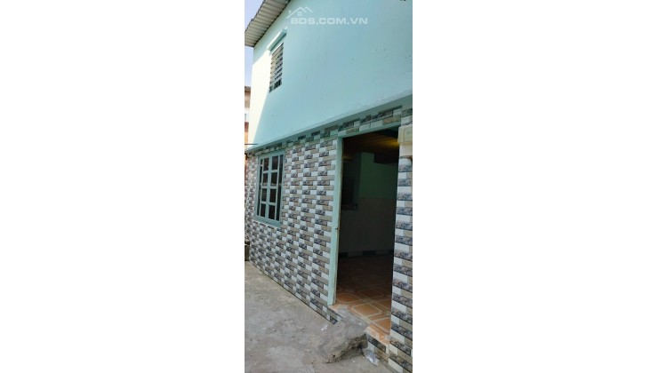 Bán nhà cấp 4 hẻm 64 Đường Lê Thị Ngay, xã Vĩnh lộc A, 20m2 chỉ 680tr. Lh:0904017468.