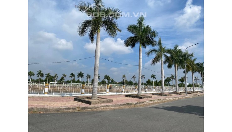 Cần bán lô đất ngay trung tâm Thủ Thừa Long An Sổ Hồng Riêng.
