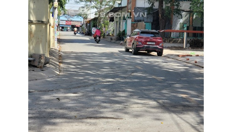 B ÁN ĐẤT TẶNG NHÀ VƯỜN NGAY TRUNG TÂM QUẬN 9, SỔ RIÊNG ĐẤT Ở - BÊN CẠNH KHU CÔNG NGHỆ CAO, VINHOMES