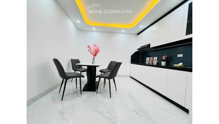 Bán nhà Khương Trung-Thanh Xuân 42m2x4T,Mt3.5 ô tô gần nhà đỗ ngày đêm giá 4.7 tỷ