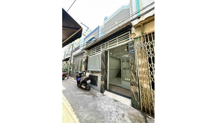 Bán nhà 2 tầng, 3PN p.Phú Thuận, quận 7, giá chỉ 3 tỷ 750 triệu