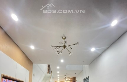 Nhà 3 tầng Ngũ Hành Sơn mát mê, dt 95m2, giá nhỉnh 7. x tỷ