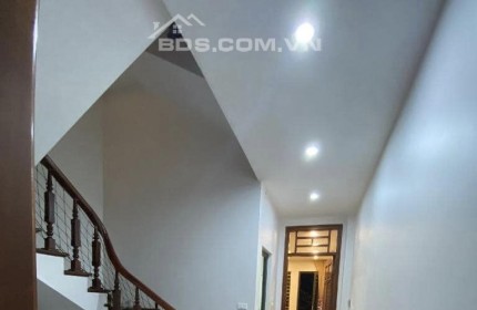 Bán nhà Dương Nội, Hà Đông, Siêu Đẹp, chỉ với 4.95 Tỷ - 42m2