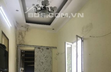 Bán nhà Thanh nhàn, ô tô đỗ cửa, cách 50m ra mặt phố, 4Tầng, đúc BTCT , 23m2.  3 tỷ  (có TL)