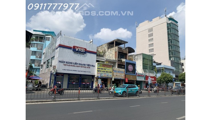Bán tòa nhà Phan Đăng Lưu, Phú Nhuận , DT 8*25m ,DTCN 155m2, lề 3m, 3 tầng, thông thoáng, giá 62 tỷ