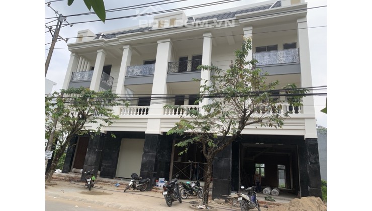 Nhà 1 trệt 2 lầu mặt tiền kinh doanh Đường Nguyễn Thị Tồn - Bửu Hoà