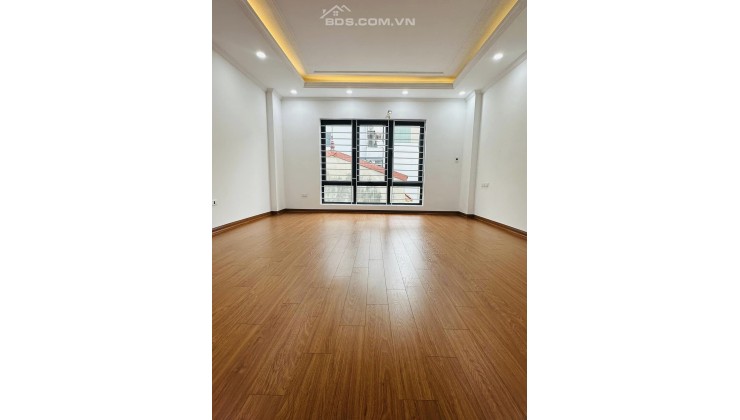 Chính chủ bán nhà riêng, MỚI XÂY SONG, ngõ Khương Đình DT 40m2, 6 Tầng, Giá 7.8 tỷ   NHÀ 6 TẦNG THANG MÁY XÂY MỚI ĐỘC LẬP