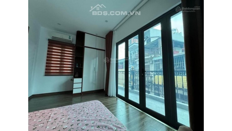 Nhà lô góc trung tâm Thanh Xuân 60m2 5 tầng mặt tiền 12m, kinh doanh đỉnh, ngõ ôtô thông vòng quanh