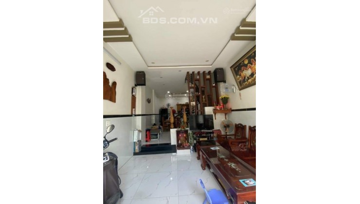 Cho thuê Shophouse chân đế chung cư 90m2, 2 tầng