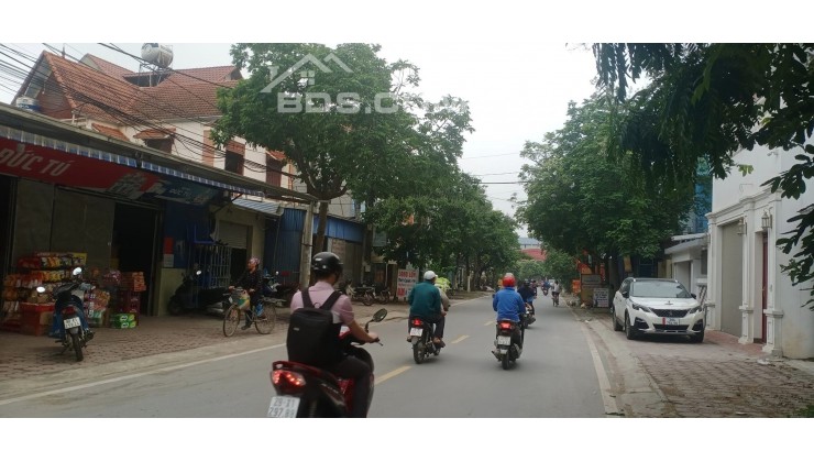 CC cần bán 76m2, 1.x tỷ,  lô góc, tk 3, Đất Chúc Đồng, Thụy Hương Chương Mỹ, HN.