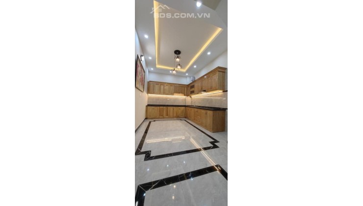D5B Biệt Thự Vườn Đào  Lạc Long Quân) 203M 4T MT15 Giá 95TỶ TÂY HỒ