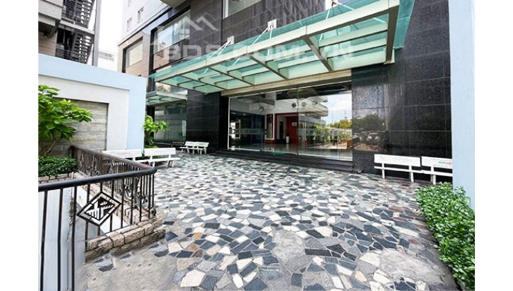 Văn Phòng 300m2, Tầng Trệt Tòa Nhà BMC, Giá Tốt Quận 1