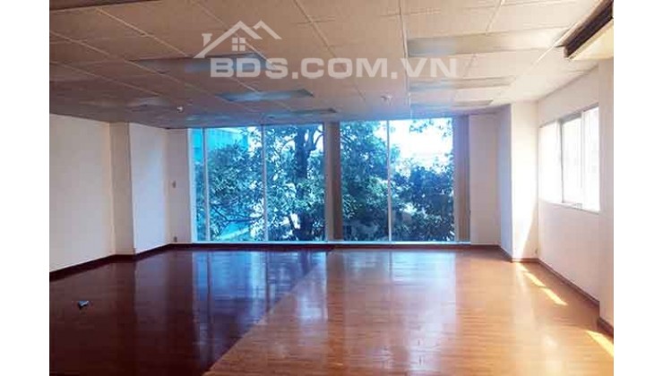 Văn Phòng 60m2, MT Võ Văn Tần, Vị Trí Đẹp, Tiện Nghi