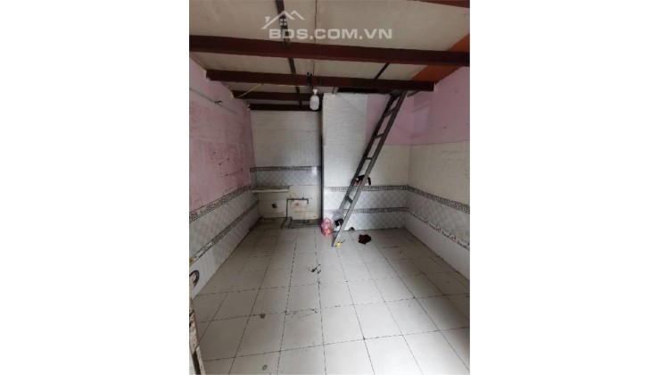 Bán nhà HXH Phan Văn Hớn, phường Tân Thới Nhất, quận 12, 
DT 80m2 ( 4.5/5 x 16.5) x C4 
Chỉ 3.8 tỷ,