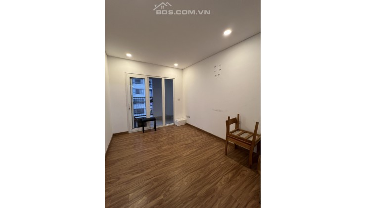 Cho thuê căn hộ 102m2 tòa N03-T5 khu ngoại giao đoàn