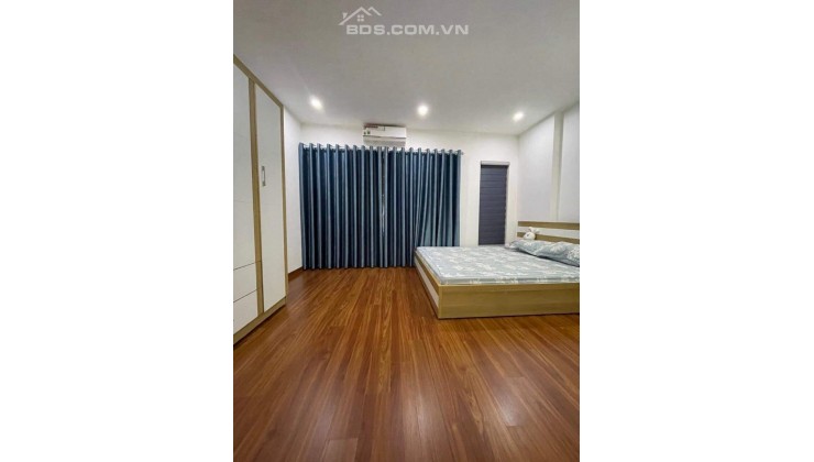 Nhà đẹp như tranh vẽ ! Phố Quan Nhân Thanh Xuân, DT 44m2x5 tầng.