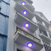 Bán nhà Phạm Tuấn Tài, Cầu Giấy, phân lô , vỉa hè oto tránh, kinh doanh, văn phòng