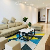 Bán căn hộ tầng cao tòa 18T Lê Văn Lương dt110m 3PN 2WC nhà đẹp có đồ giá hơn 5 tỷ LH 0828353222