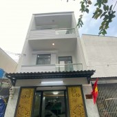 Nhà Đẹp Hẻm Rộng, Đã Hoàn Công, Dân Cư Đông ở Lê Đình Cẩn.