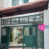 Nhà Láng Hạ - Giao Ba Đình - Đống Đa :DT 26m - 4 Tầng - MT 4m - G.i.á Nhỉnh 3 Tỷ
