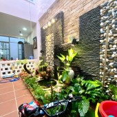 LÊ QUANG ĐỊNH - 2 TẤM - NHÀ ĐẸP Ở NGAY - GIÁ TỐT NHẤT TRONG KHU VỰC - CHỦ CẦN BÁN GẤP.