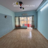 Hẻm ôtô thông Nguyễn Kiệm, 44m2, 4 tầng. Chỉ 5.3 tỷ còn thương lượng.