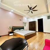 BÁN NHÀ ĐƯỜNG CẦU GIẤY - 5 TẦNG-SỔ ĐÓ CC- 5.5ty LH:0988663659