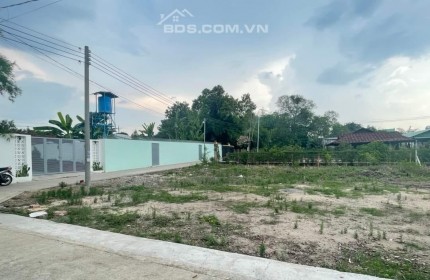 BÁN GẤP 25X40=1000M2 SHR ĐƯỜNG 24M DÂN CƯ ĐÔNG SÁT CHỢ ỦY BAN GIÁ 420TR