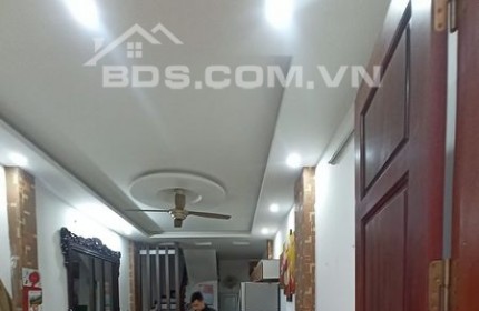 Bán Nhà LÔ GÓC; Cầu giấy :46m2, 5 tầng,mặt tiền 3.9m, giá 6 tỷ