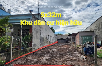 CHÍNH CHỦ BÁN 5x32m Khu dân cư hiện hữu ngay Trung tâm Củ Chi. Đường xe hơi