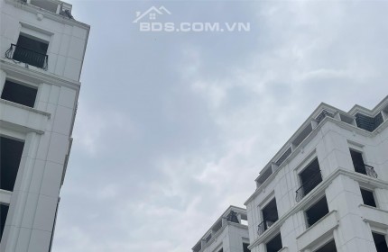 Bán shophouse 6 tầng mặt đường 42m kcn Yên Phong