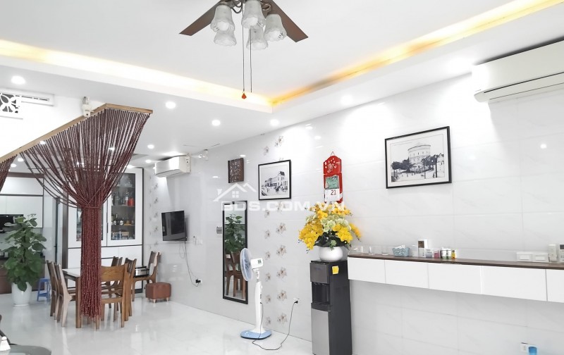 NHÀ ĐẸP SẴN Ở GIÁ HỜI CHỈ 4.95 TỶ CHO 44M, NHÀ 4T, MT 4.3M TẠI TRƯƠNG ĐỊNH, BẠCH MAI, HÀ NỘI.