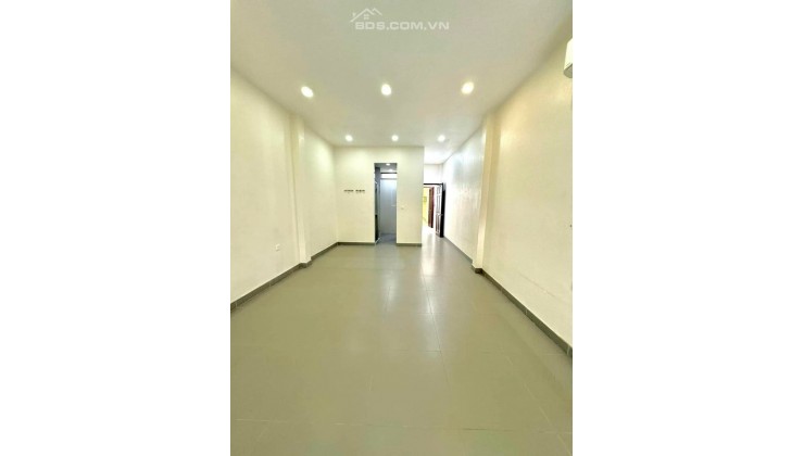Nhà Hẻm Xe Hơi Giáp Phú Nhuận , Bình Thạnh 80m 3 tầng