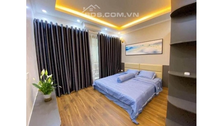 BÁN NHÀ NGUYỄN CHÁNH, HAI MẶT TIỀN, VỪA Ở VỪA KINH DOANH,  DT 55M: 5 TẦNG: NHỈNH 11 TỶ