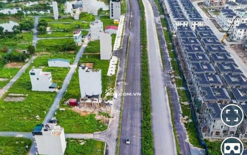Bán lô góc 210m² hướng ĐN giáp đường Vành Đai 3.5, vị trí tiềm năng nhất khu.